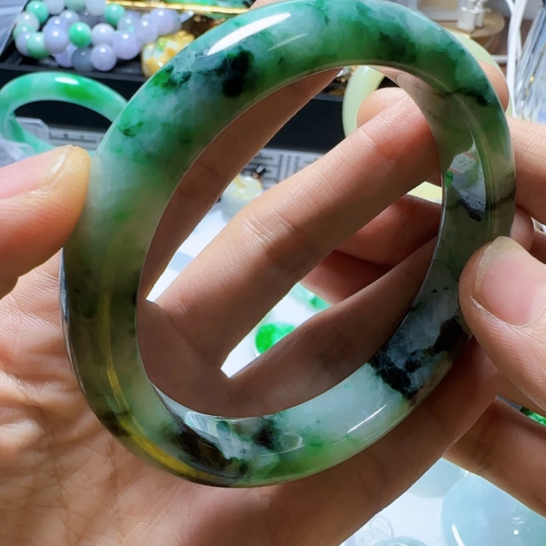 翡翠未镶嵌手镯翡翠660