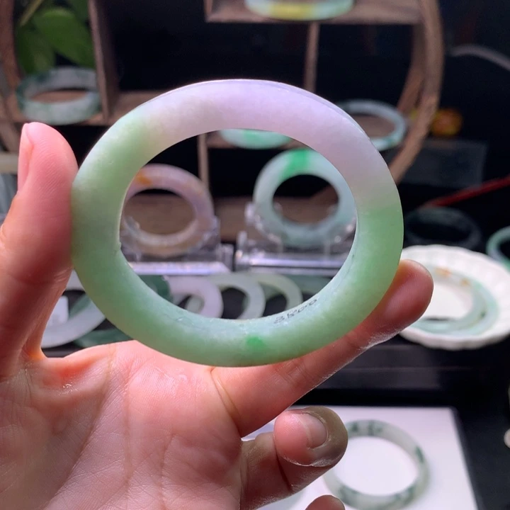 未镶嵌翡翠定制翡翠