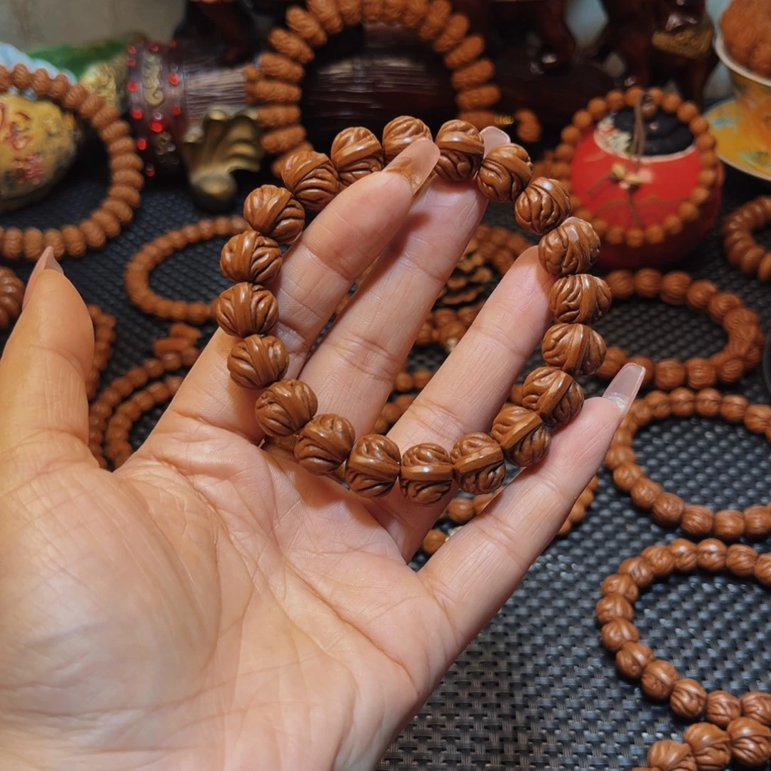 …***证手串桃核14顶级双脊龙单圈