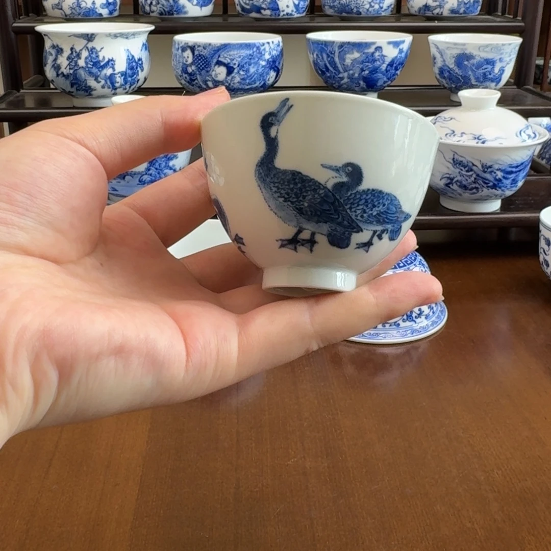福利青花野鸭鸡心杯