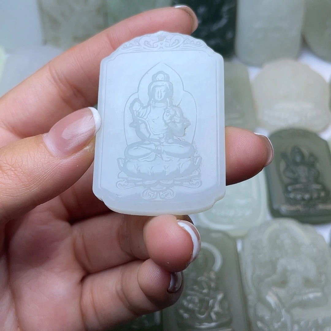 和田玉未镶嵌颈饰