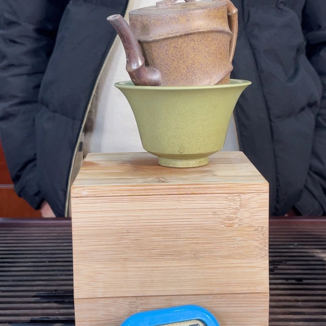 紫砂茶壶鱼***游好吧那你们早点回家