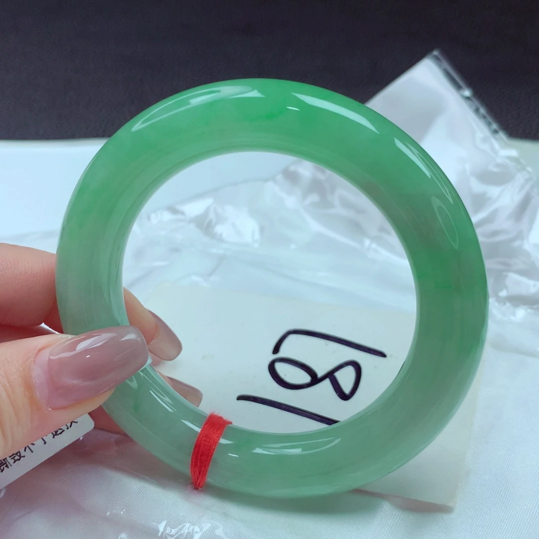 翡翠手镯未镶嵌手镯57