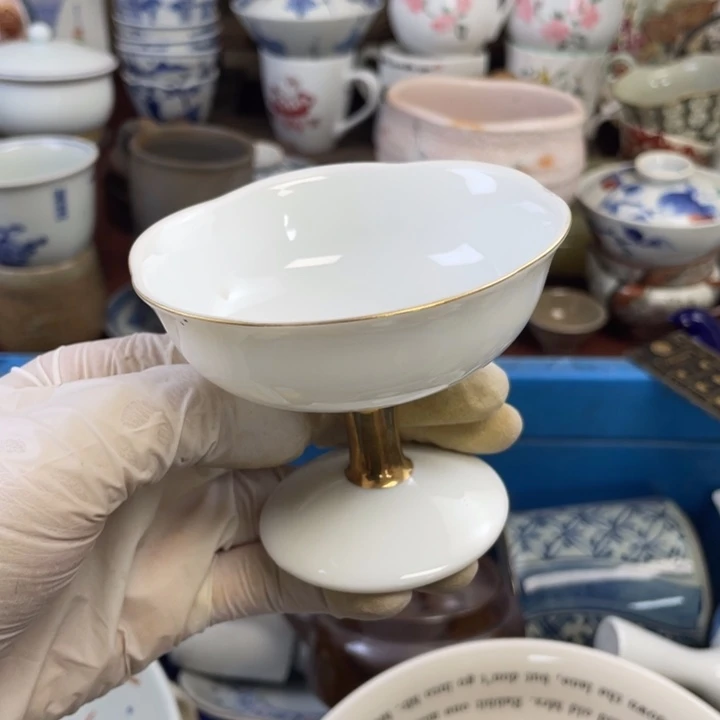 琉璃手工艺品他家瓷器真美…开播了