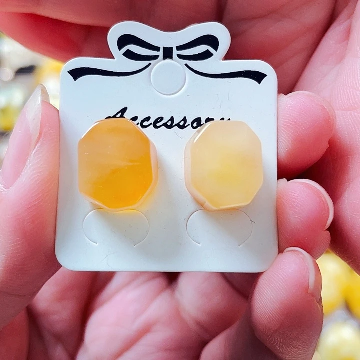 未镶嵌琥珀裸石耳钉