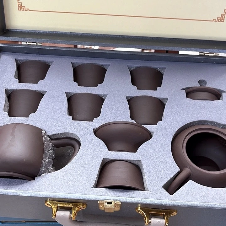 孤品茶具套装等。