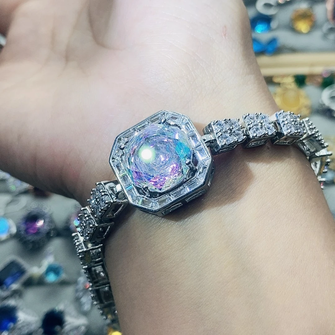 【闪购商品】银S925镶嵌托帕石耳饰