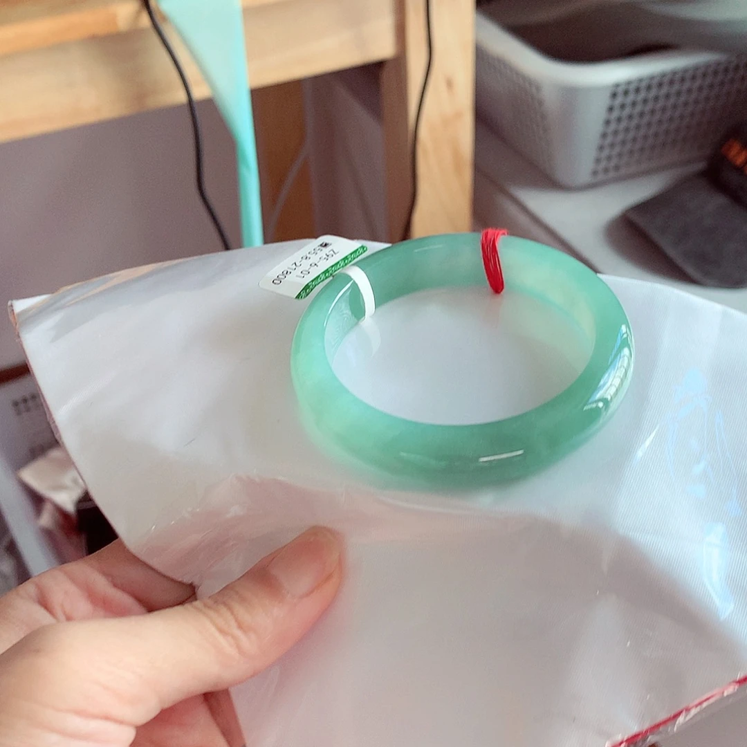 翡翠未镶嵌手镯天然翡翠手镯