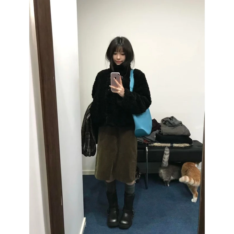 小香风高级感宽松休闲保暖外套女冬季2025新款韩系气质百搭半身裙