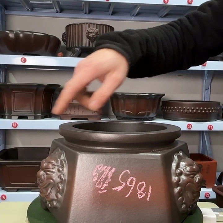 大***`紫砂花盆微瑕兽头