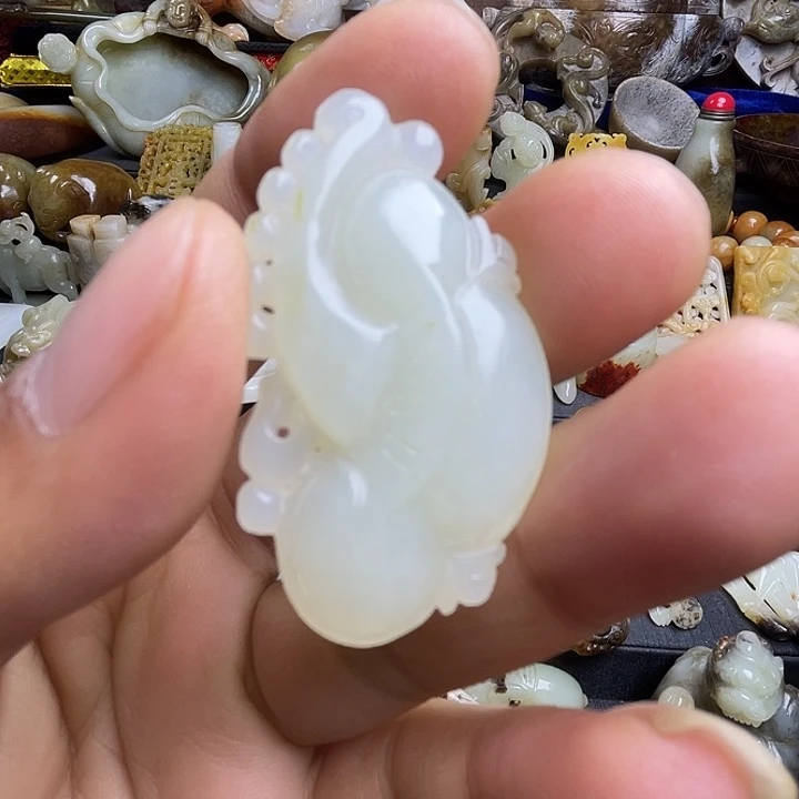 颈饰未镶嵌和田玉