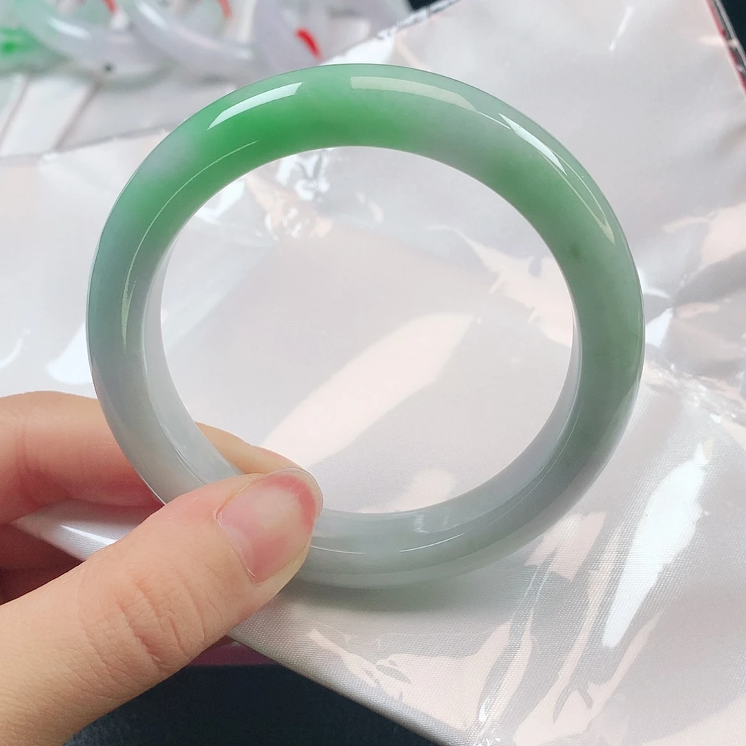 未镶嵌手镯翡翠1824