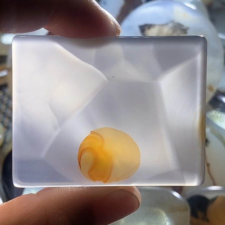 未镶嵌颈饰玛瑙/玉髓