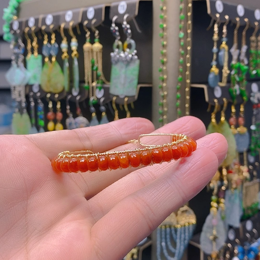 未镶嵌翡翠耳饰翡翠