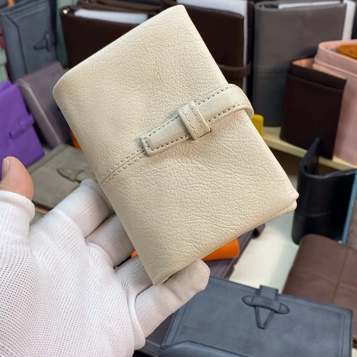 头层牛皮大瑕疵A8活页本