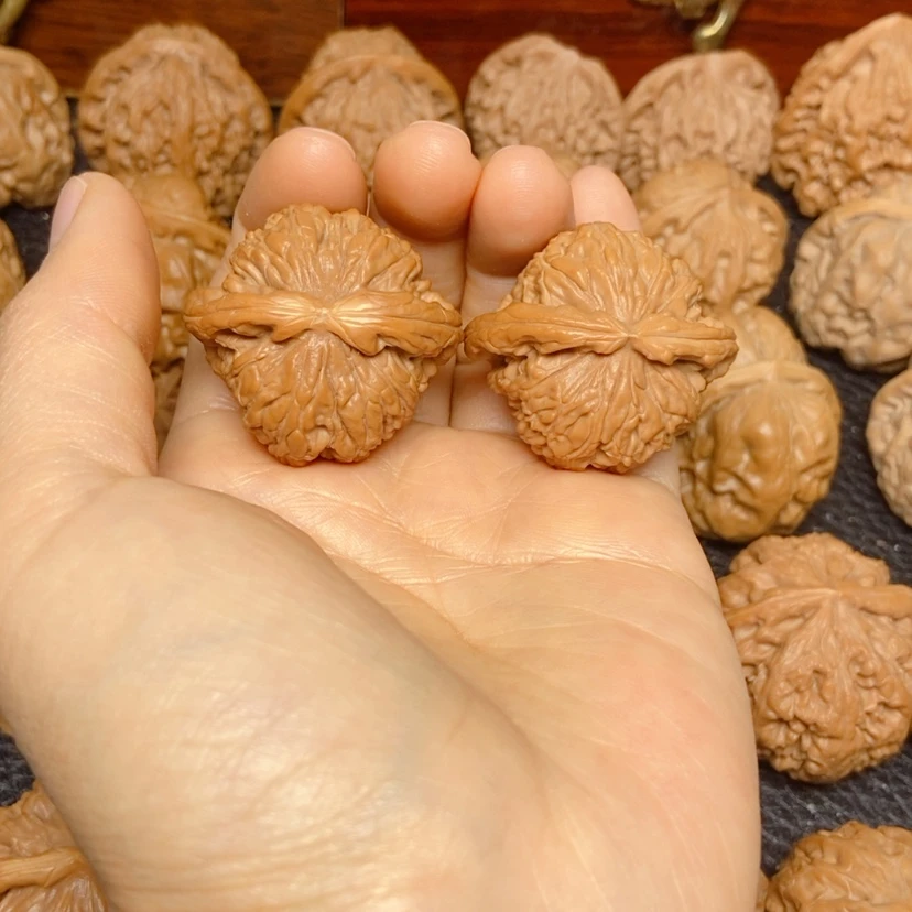 【闪购商品】吊坠文玩核桃好**梦白狮子36