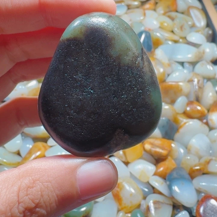 和田玉未镶嵌挂件52克