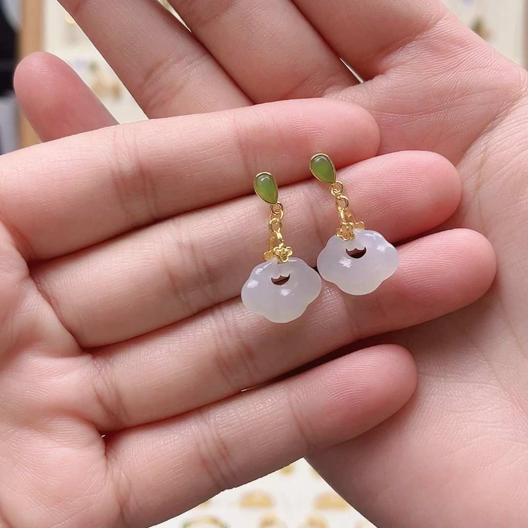 *****和田玉银S925镶嵌耳饰