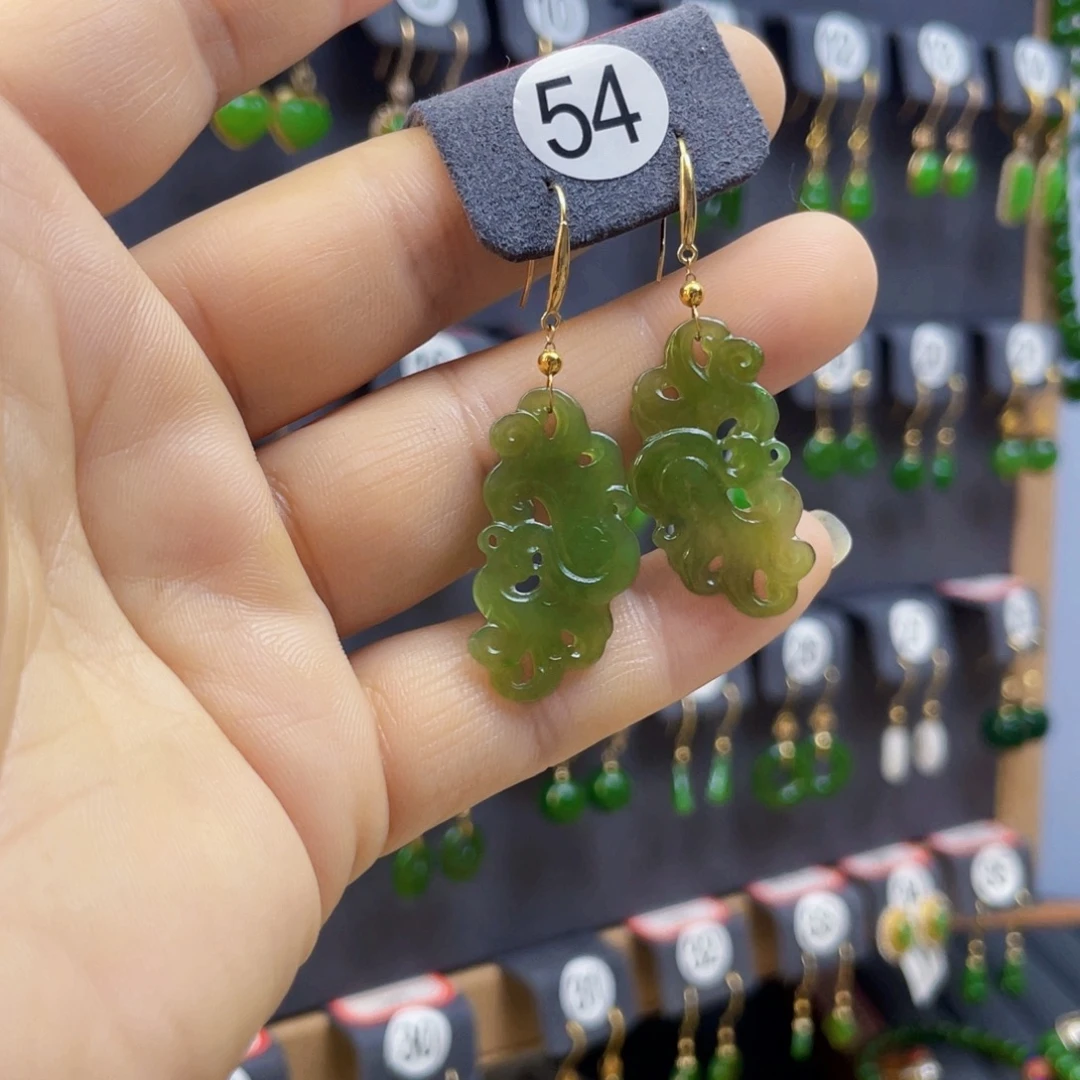 和田玉18K金镶嵌耳饰