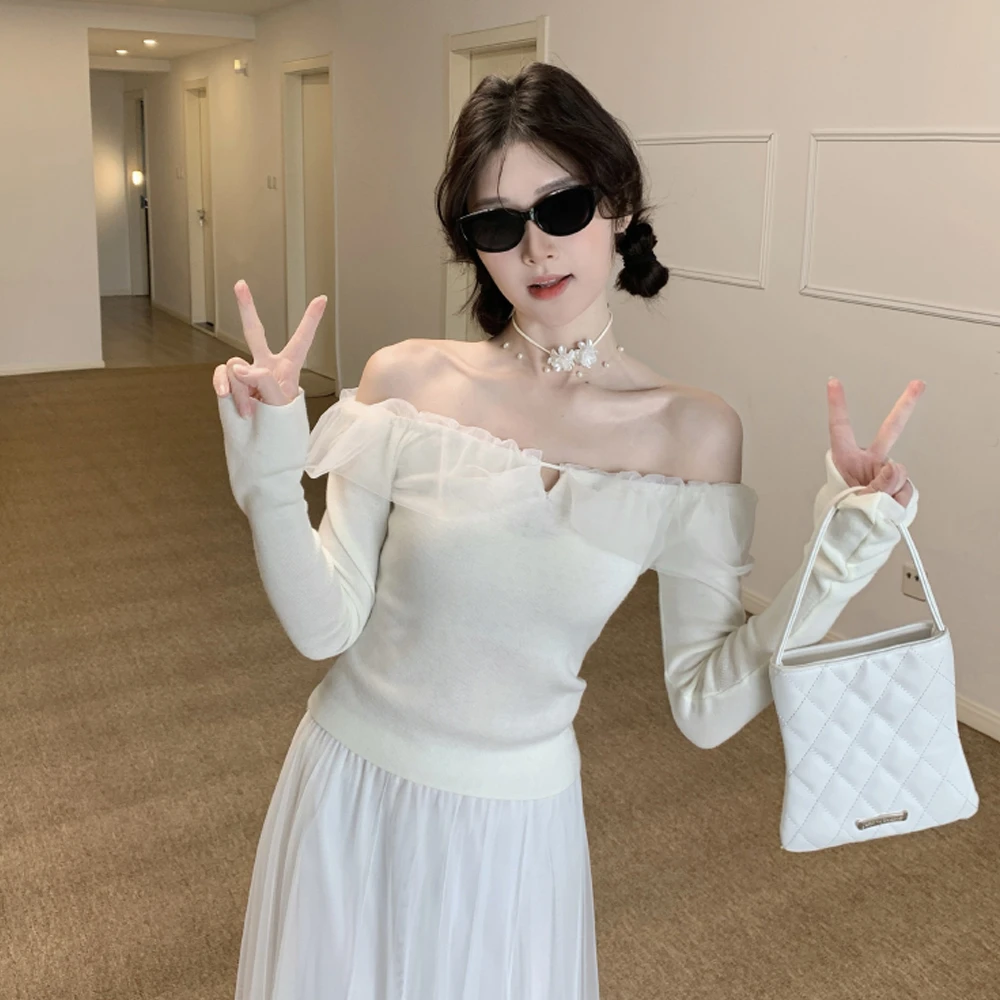 温柔甜妹风设计感网纱拼接一字肩针织衫春季修身显瘦薄款辣妹上衣