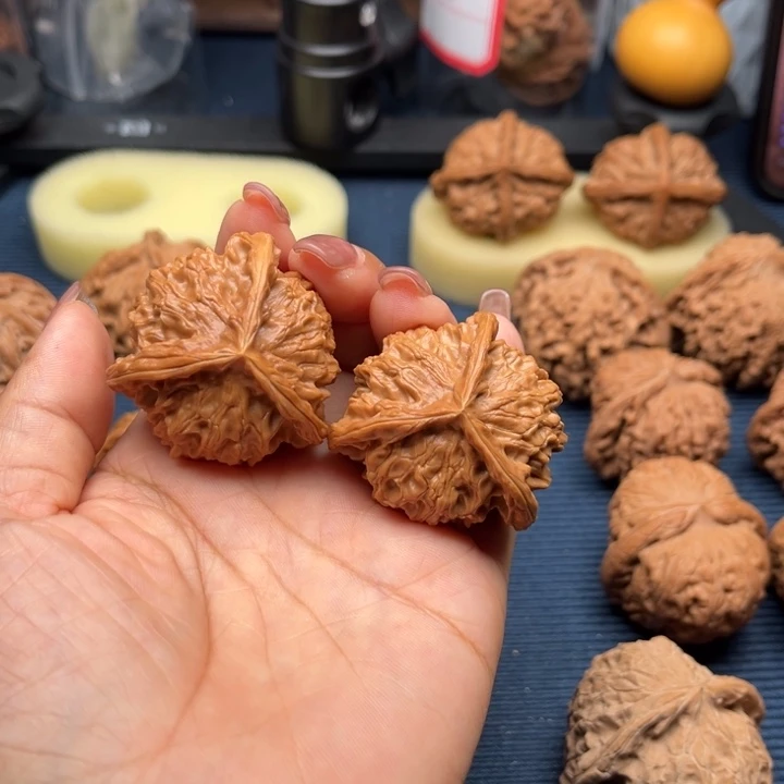 文玩核桃吊坠39盘山三棱全品