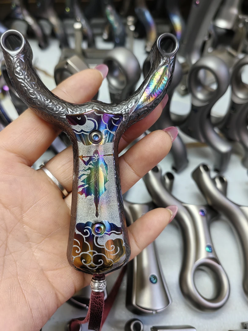 破竹雕刻单卡弹弓圆头弹弓圆头钛合金80卡7珠接受各种雕刻订单