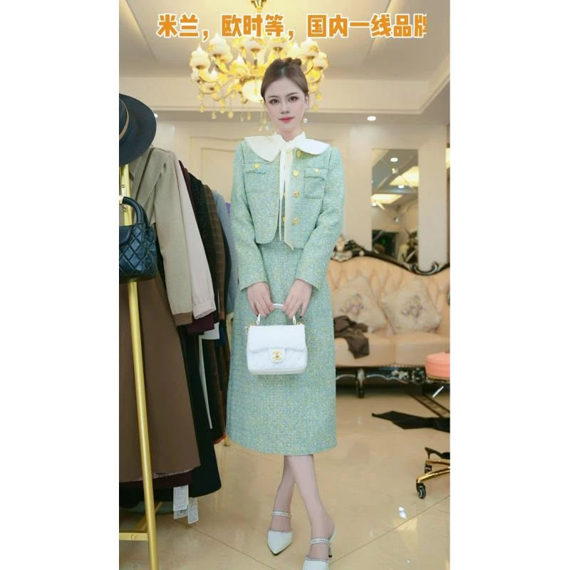 梦想服饰时尚洋气高档设日常2024秋季新款高级感连衣裙921