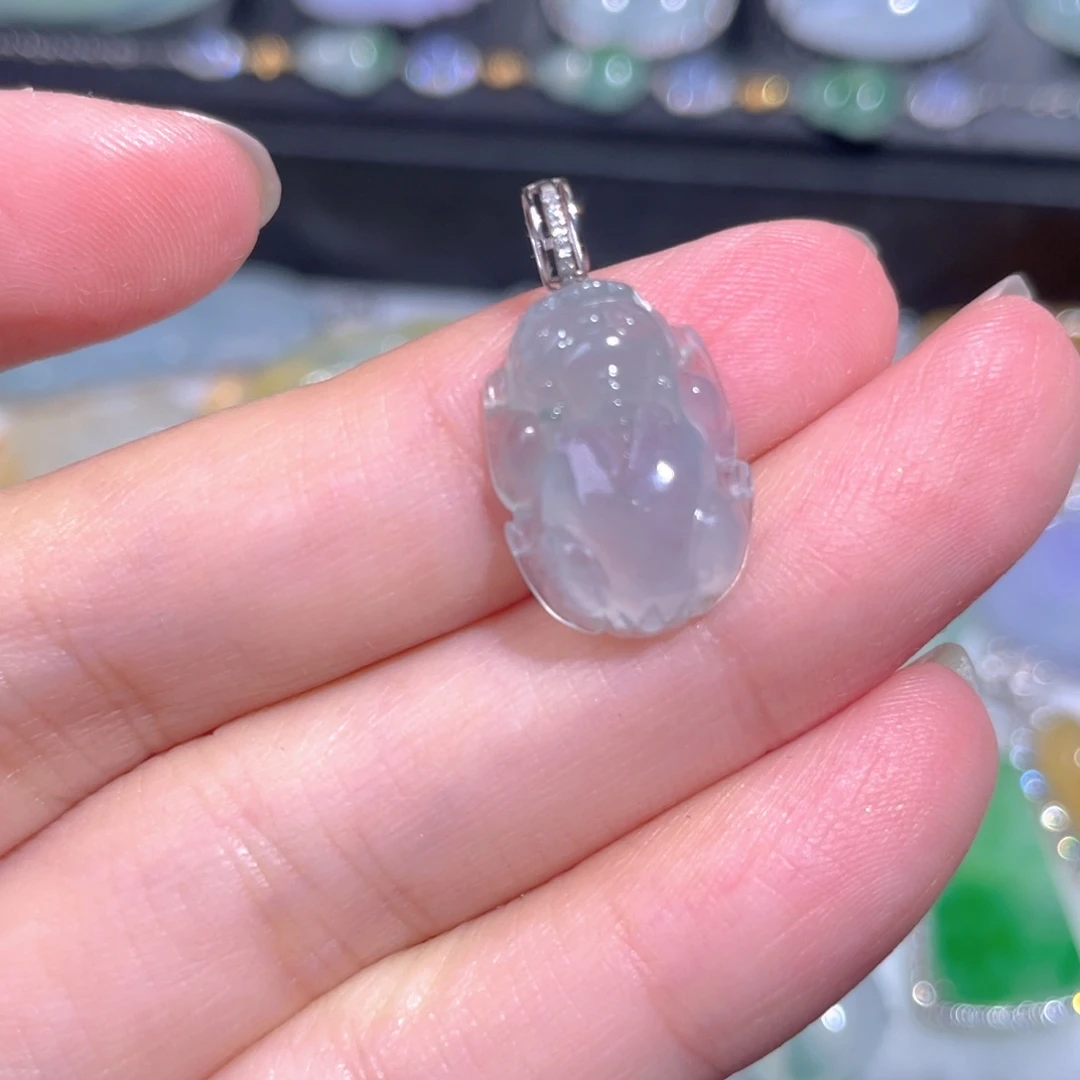 颈饰18K金镶嵌翡翠翡翠