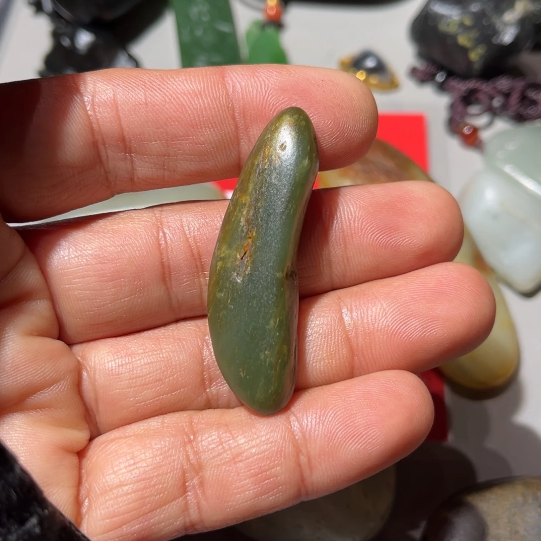 和田玉（子料）未镶嵌挂件