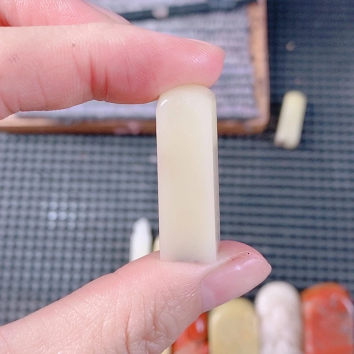 思***齐寿山石现场直播手工制作