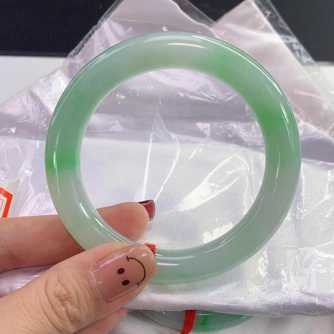 翡翠手镯未镶嵌天然翡翠A货117