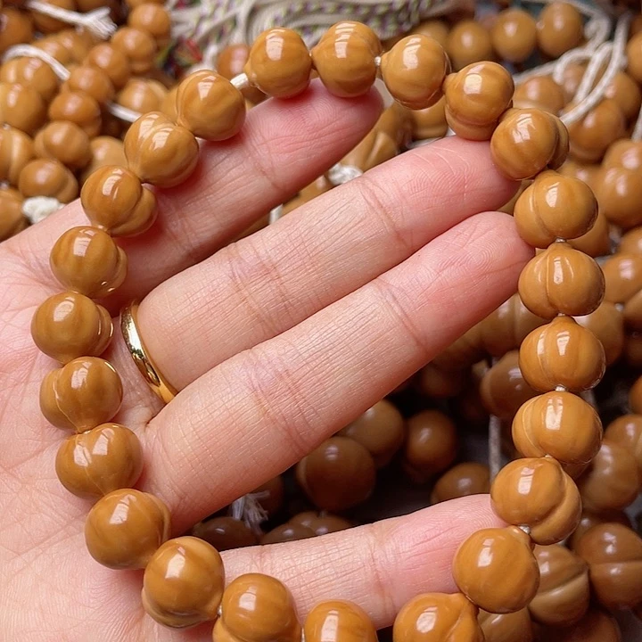 手串猴头核桃阿**萍11f g h n m m