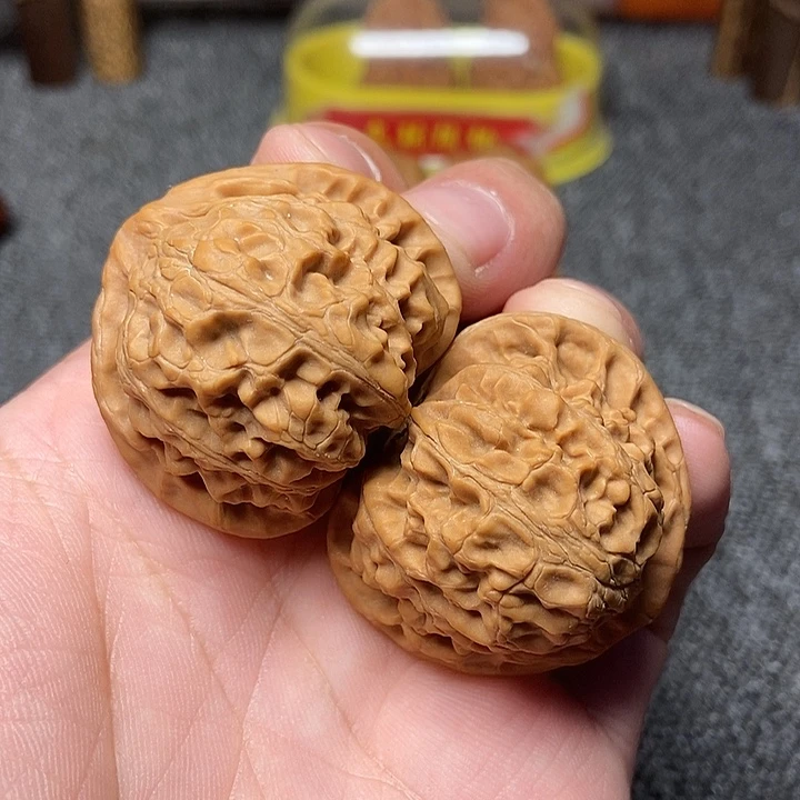 文玩核桃把件文玩核桃麻核桃成品对