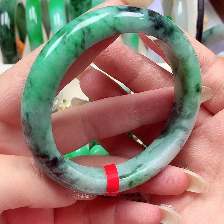 翡翠未镶嵌手镯翡翠手镯