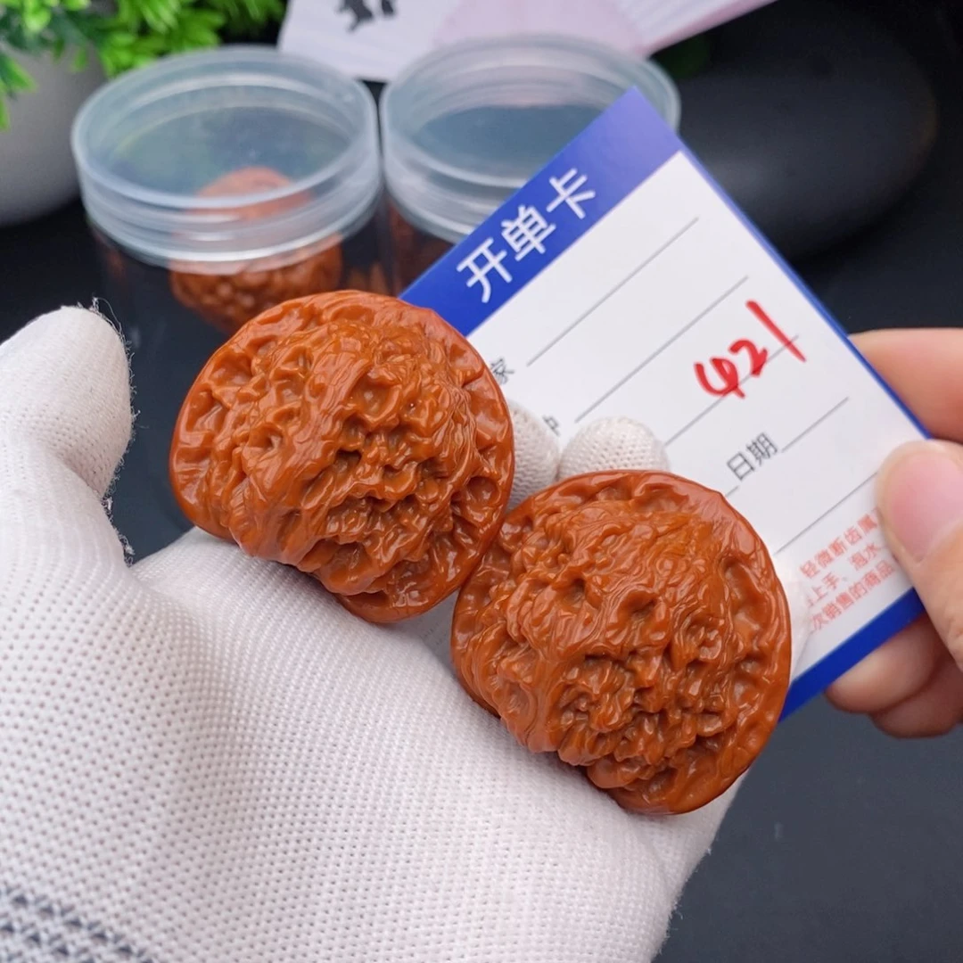 文玩核桃把件43红狮子421