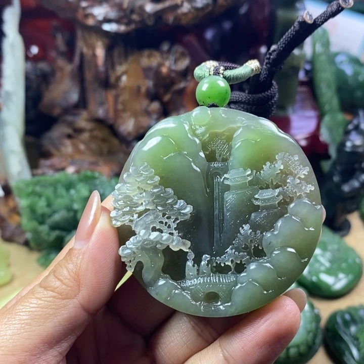 和田玉未镶嵌颈饰