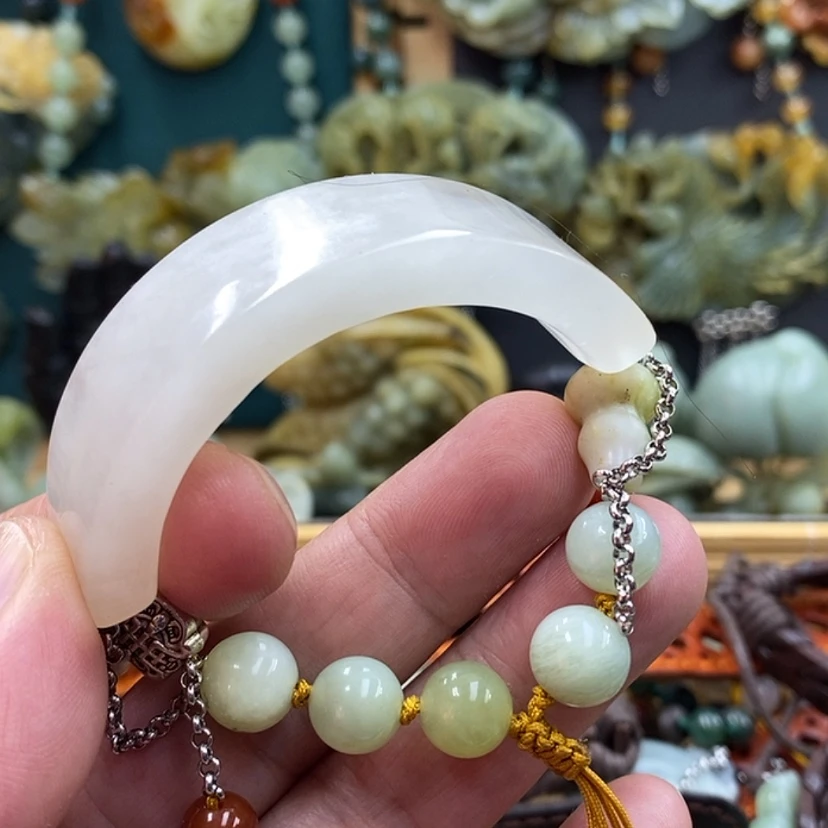 【闪购商品】未镶嵌岫玉手牌