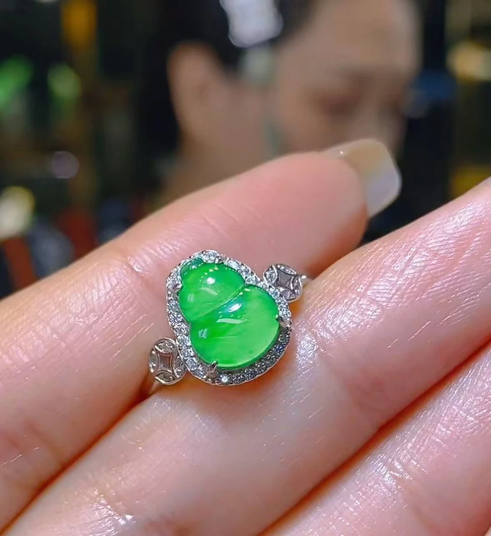 天然A货翡翠葫芦戒指