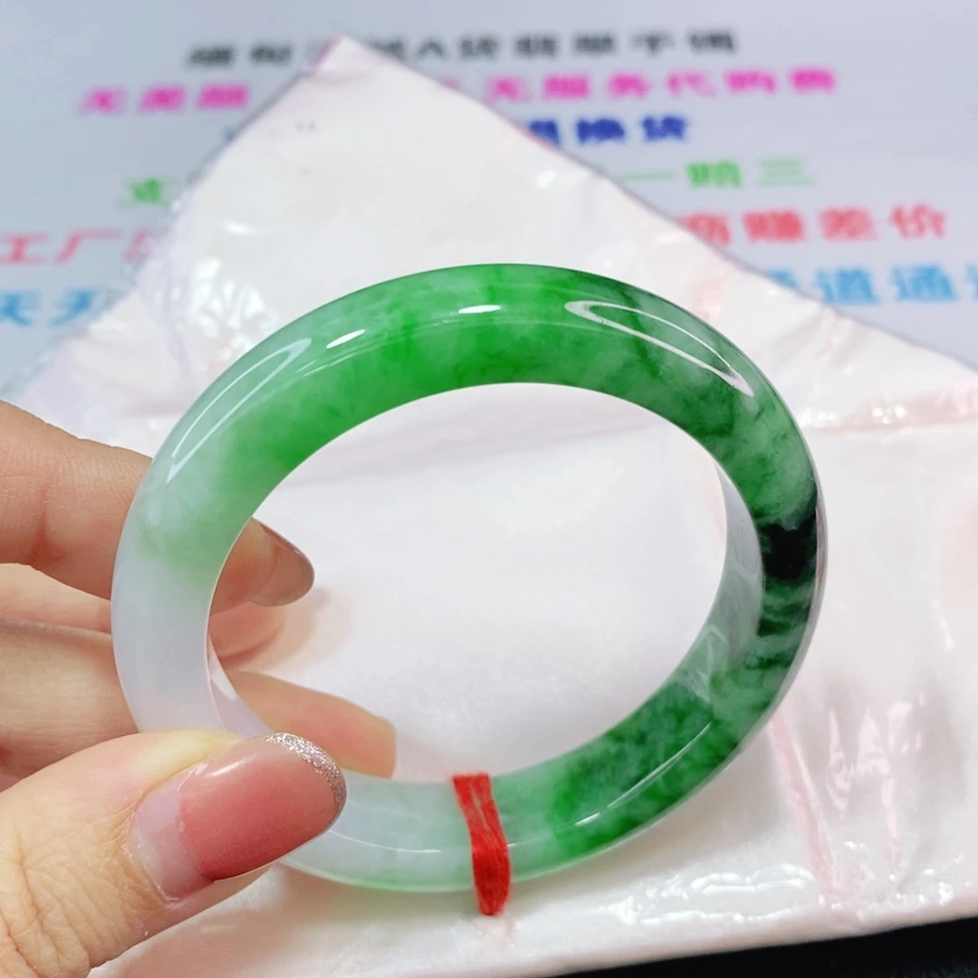 未镶嵌手镯翡翠53.8圈捡漏