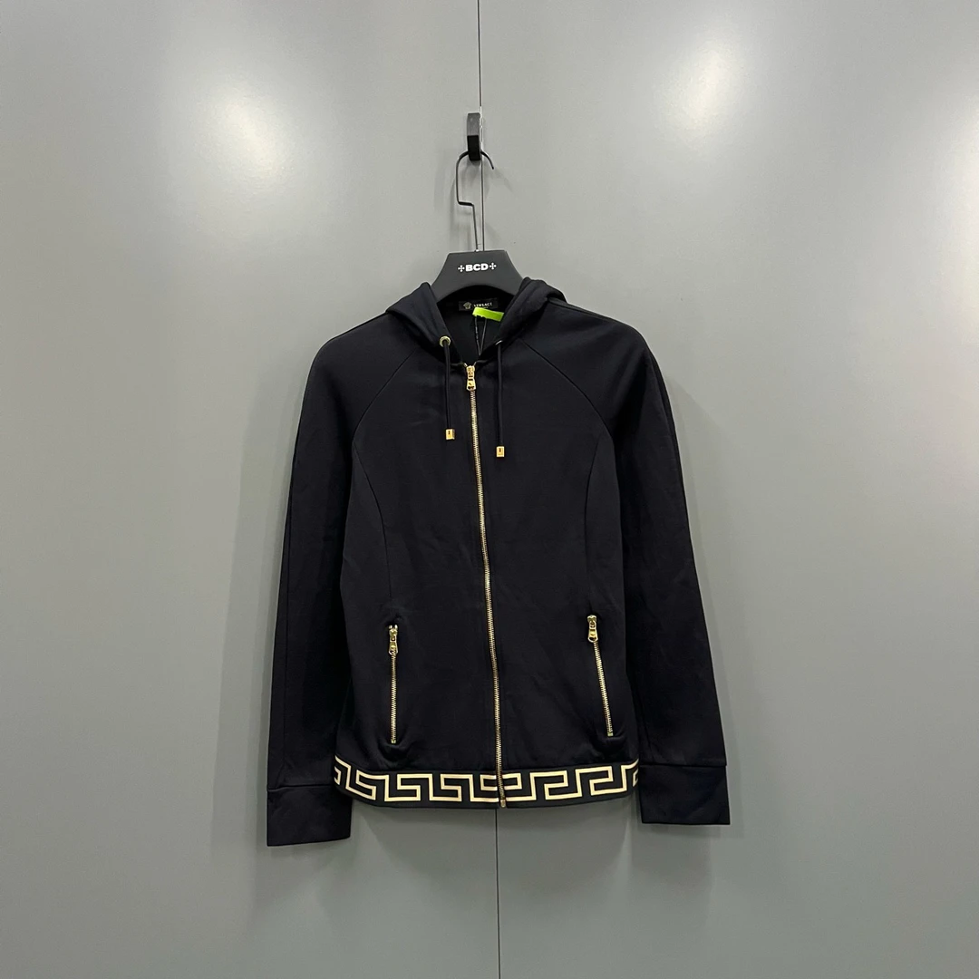 95新 VERSACE/范思哲 (ll) 黑金图案印花连帽外套 4码/603778
