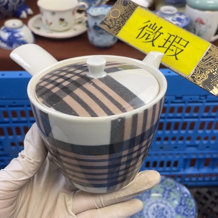 他家瓷器真美…开播了