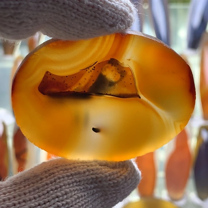 未镶嵌颈饰玛瑙/玉髓75