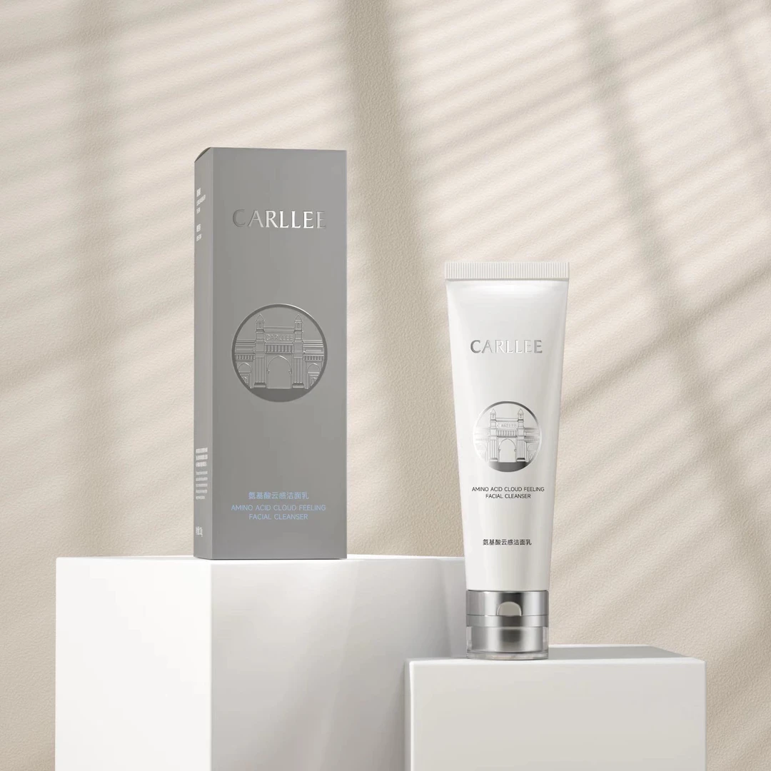 氨基酸云感洁面乳温和清洁控油去黑头适合敏感肌痘痘肌