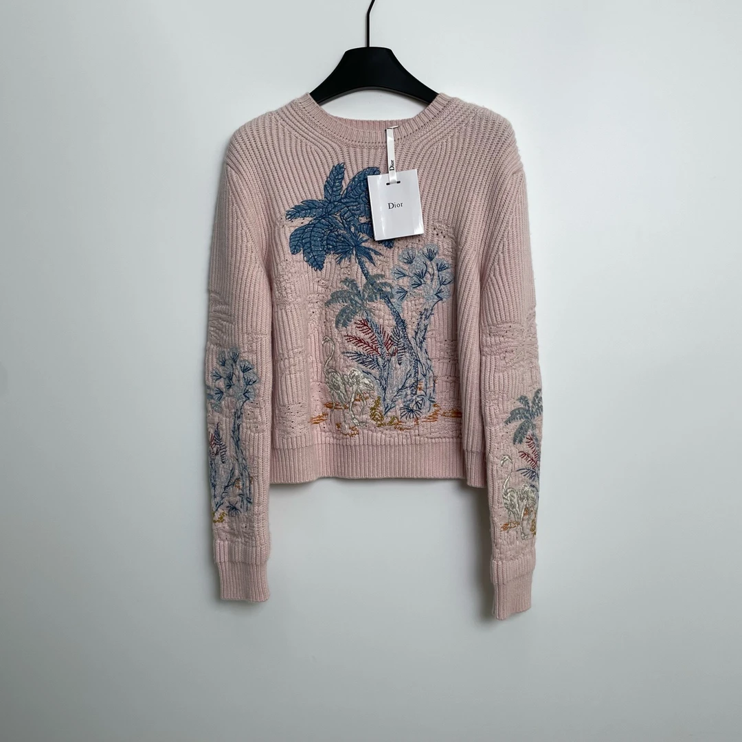 99新 DIOR/迪奥 A100917/粉色手工刺绣毛衣/36码