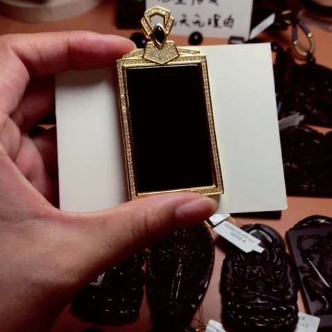 翡翠未镶嵌颈饰天然缅甸a货钢琴黑挂件