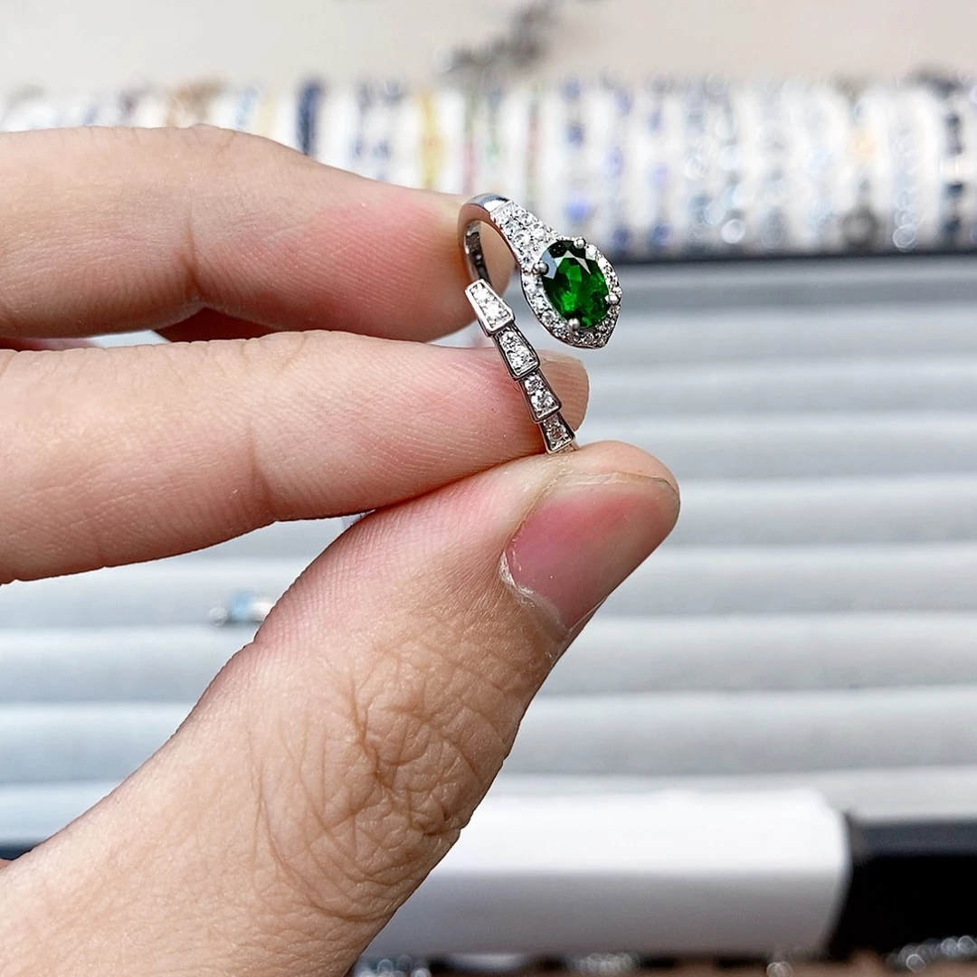 戒指戒指透辉石银S925镶嵌