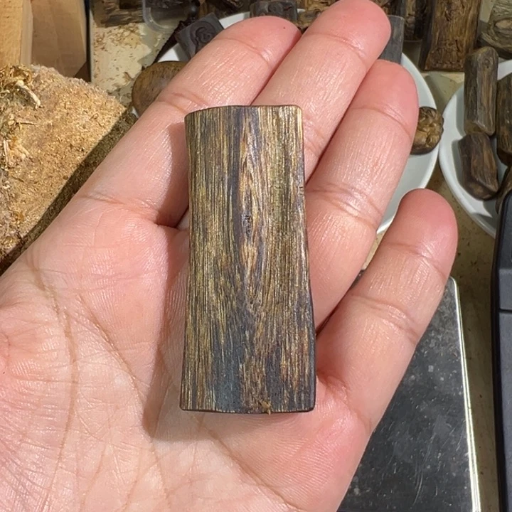 吊坠沉香白棋楠沉香吊坠5.7克