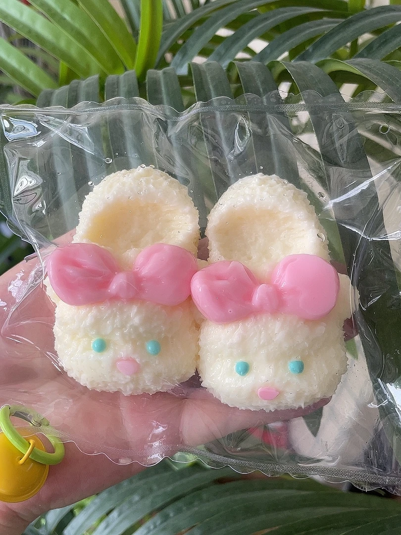 食品级硅胶丽娜熊捏捏乐，慢回弹