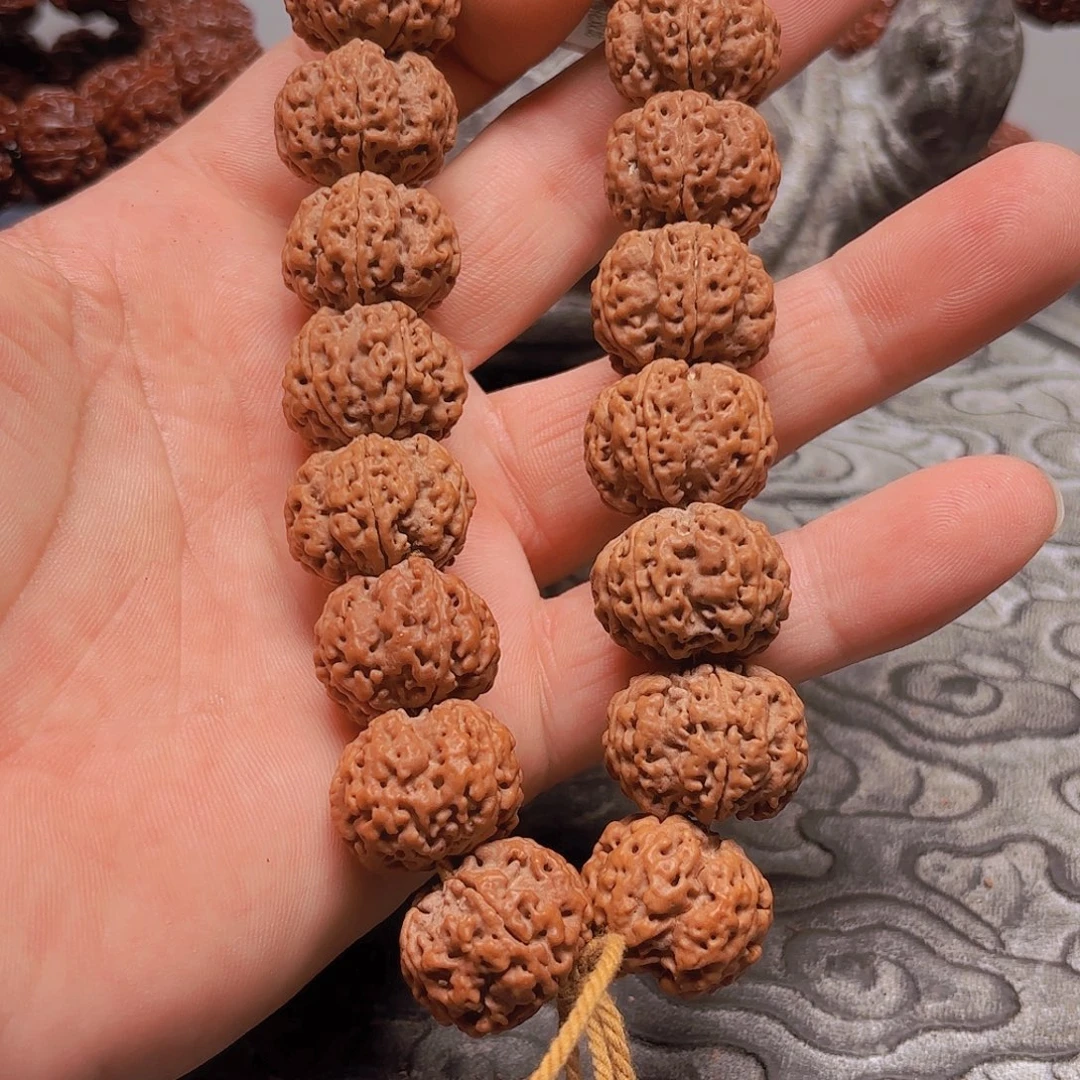 手串金刚菩提L267/22mm梅花双龙