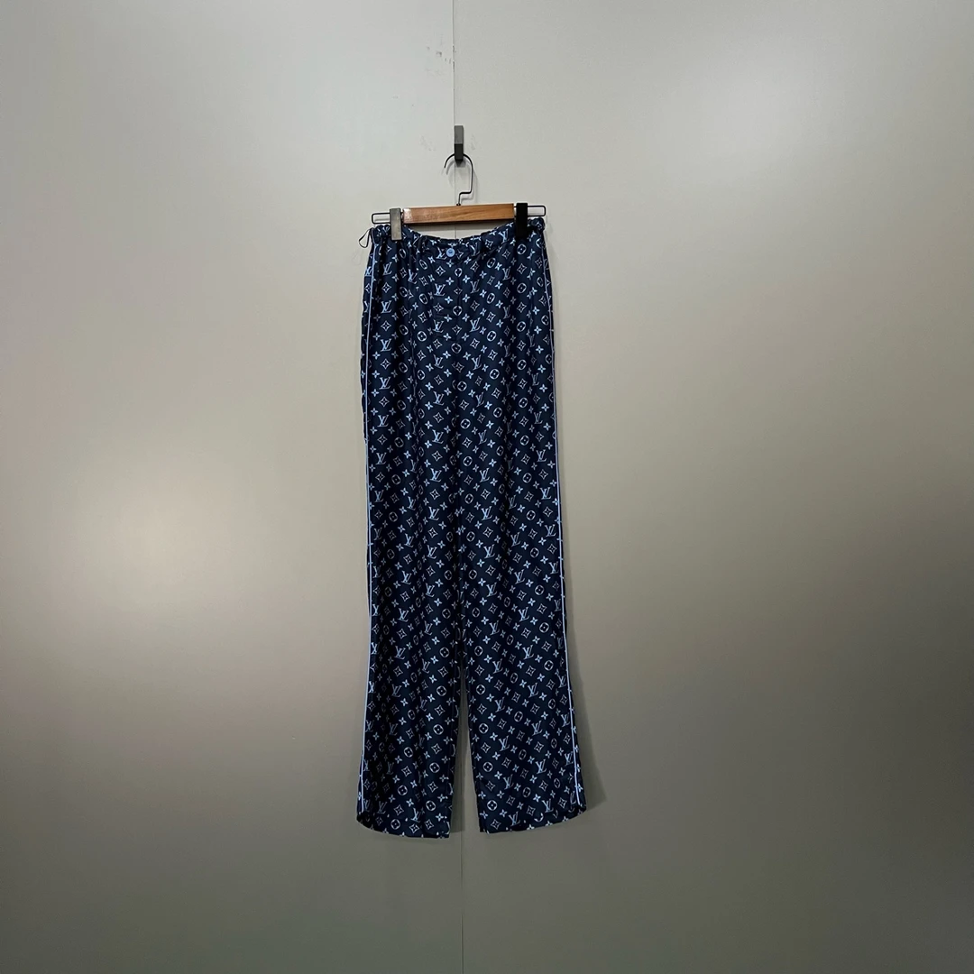 99新 LouisVuitton/路易威登 (zz1)蓝色满印丝绸长裤34码bc012567